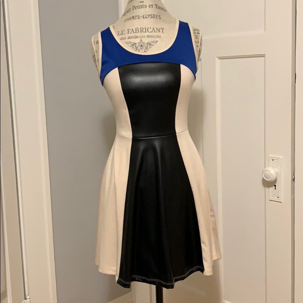 Party/cocktail dress